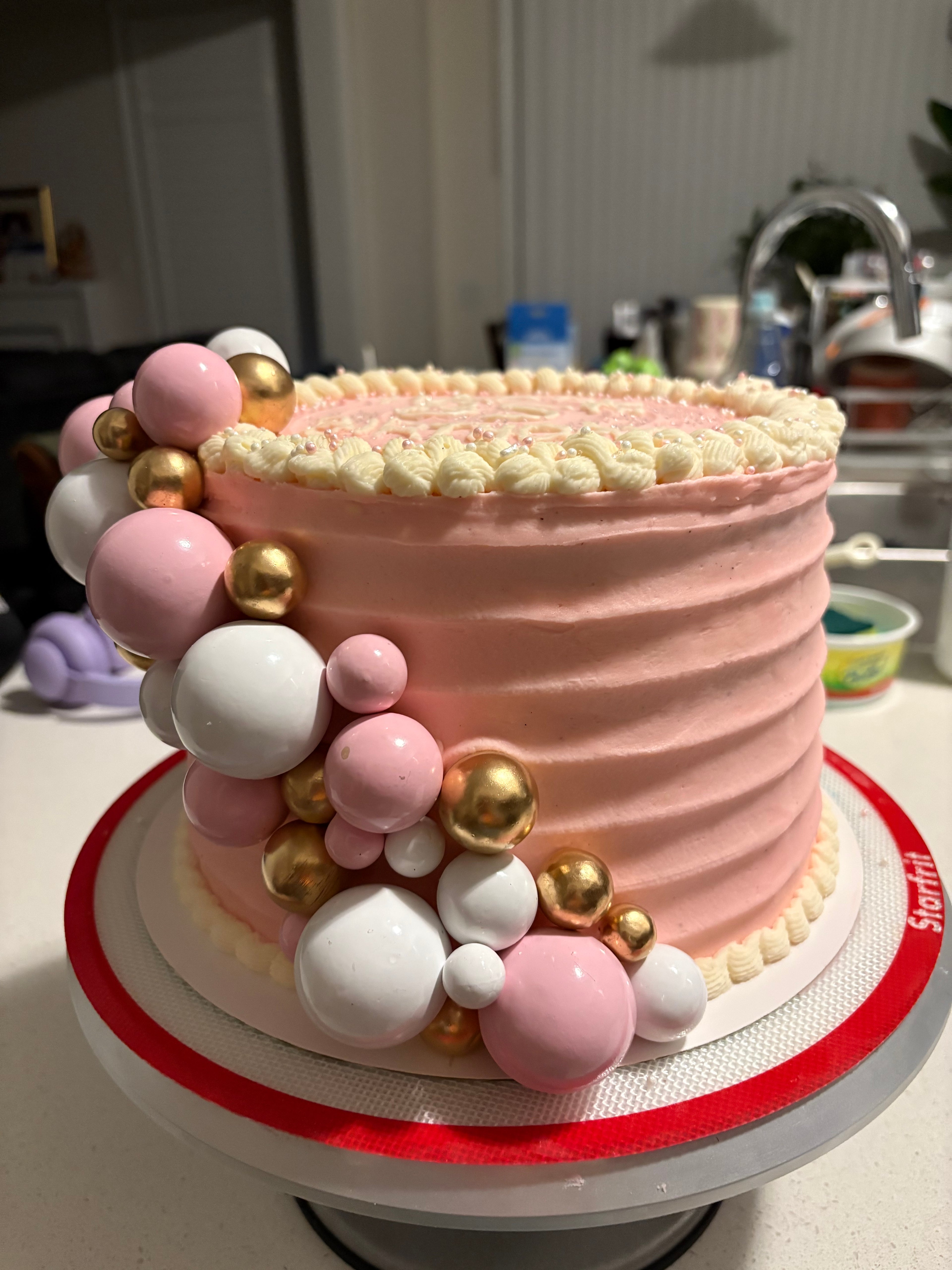 Cake (4 layer)